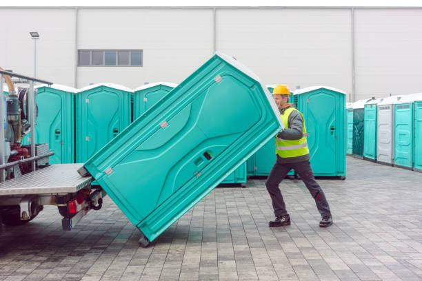 Best Porta potty rental near me  in Peru, IN